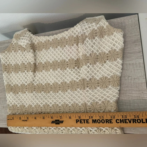 Lilly Pulitzer Meredith Shift Gold Metallic Lotti Daisy Lace Crochet Party Sz 0 - Picture 5 of 9